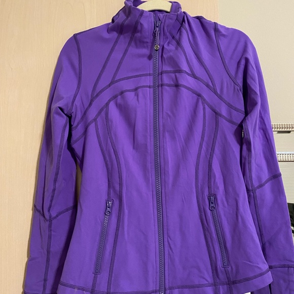 Lululemon Jacket - Picture 1 of 3